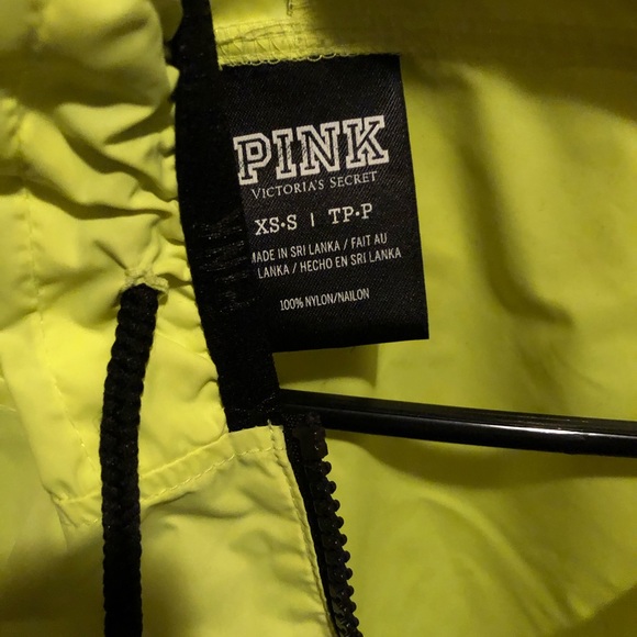 Pink windbreaker-Brand new - Picture 3 of 3